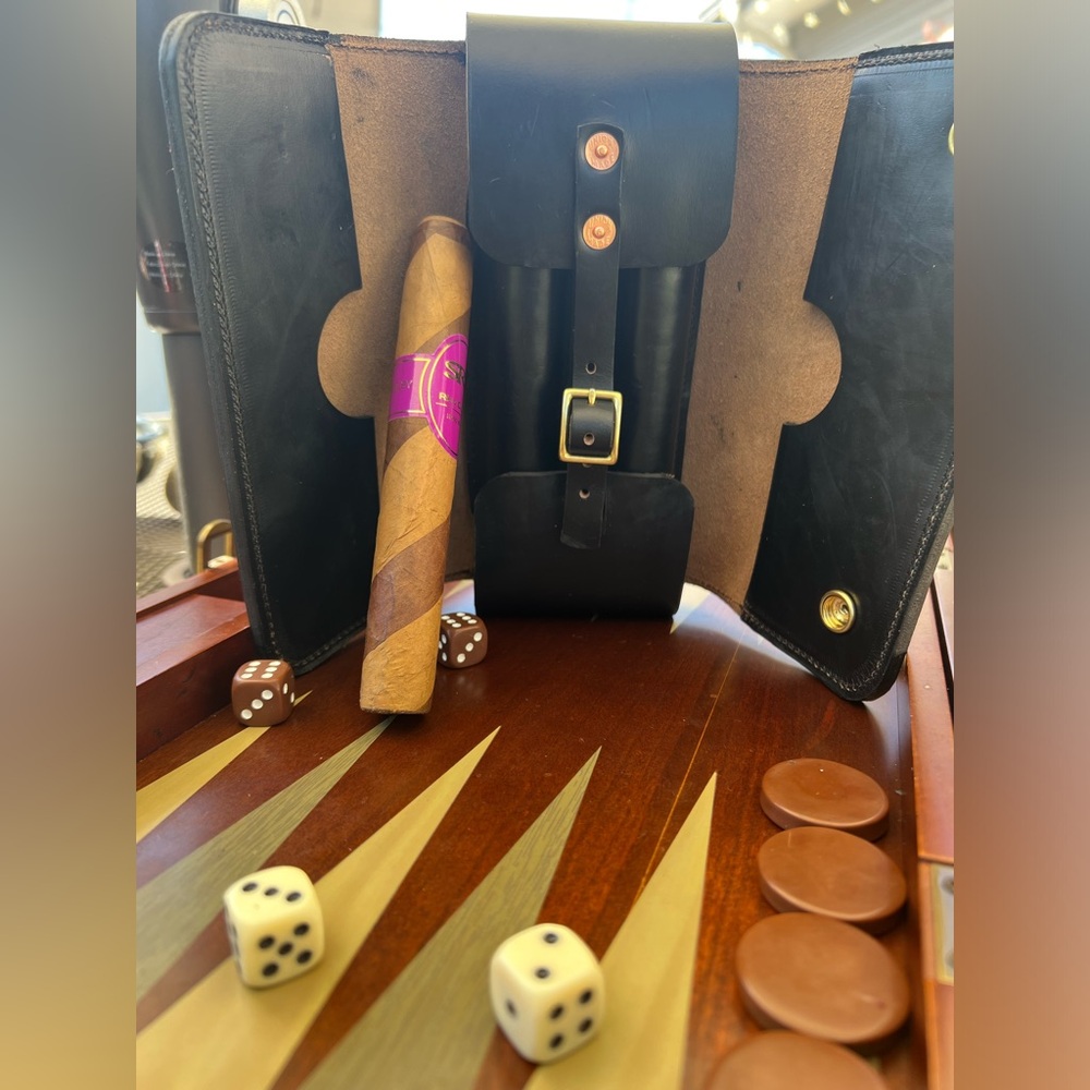 Black Horween chromexcel cigar case